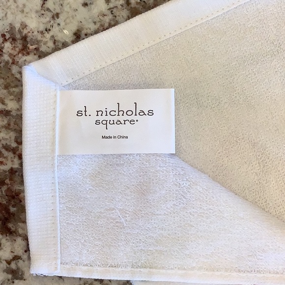 NWOT - 2 St. Nicholas Square “Spreading the Christmas Cheer” kitchen towels. - Picture 7 of 7